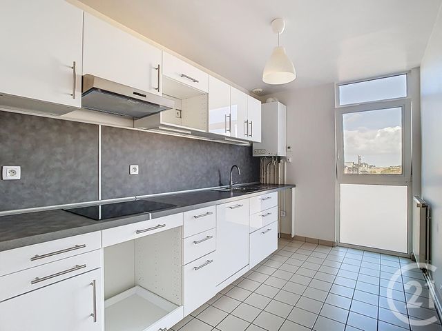 Afficher la photo en grand Appartement à vendre - 3 pièces - 55,41 m2 - Dives Sur Mer - 14 - BASSE-NORMANDIE